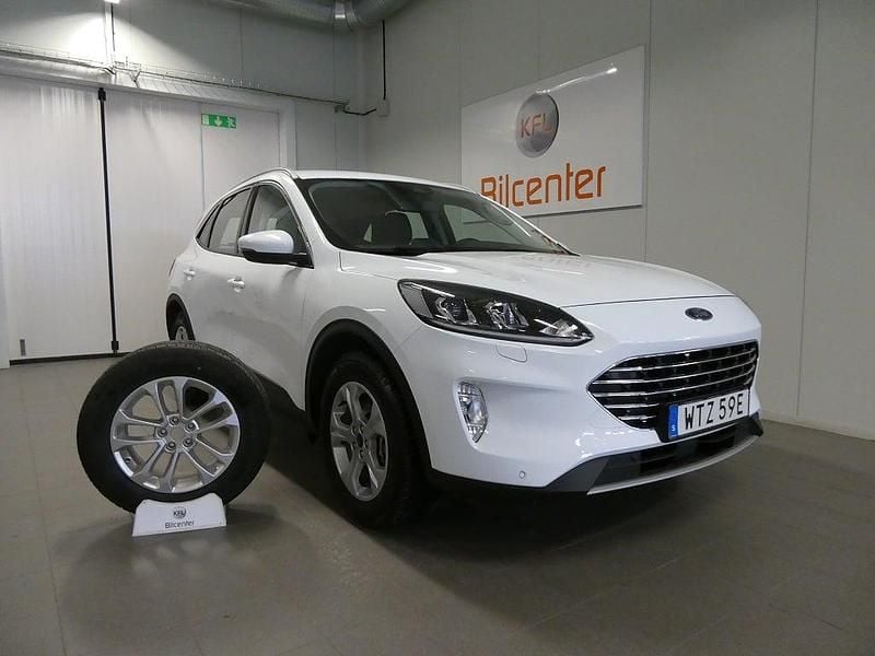 Begagnad Ford Kuga 224 HK (164 kW) 2021 Vit SUV