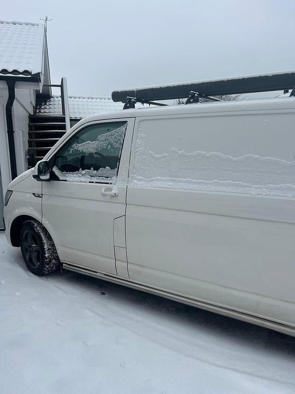 Begagnad VW T6 204 HK (150 kW) 2017 Van