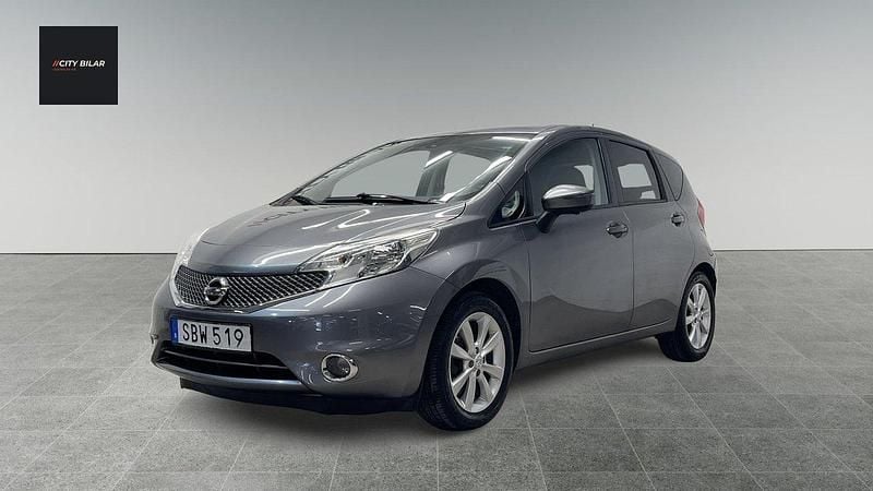 Grå Begagnad 2014 Nissan Note 360º Minibuss | 99 900 kr (Marknadspris) - Bild 1/4