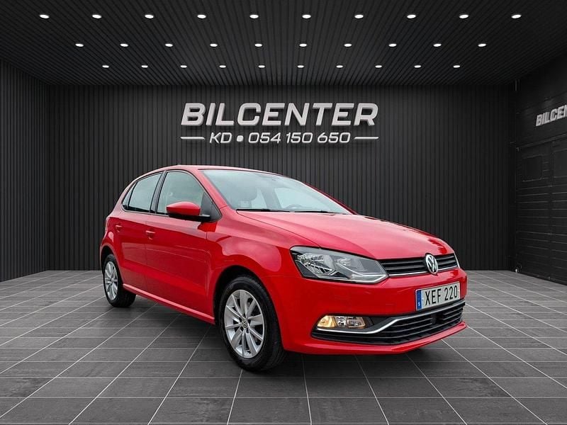 Röd Begagnad 2014 VW Polo Halvkombi | 109 900 kr (Marknadspris) - Bild 1/4