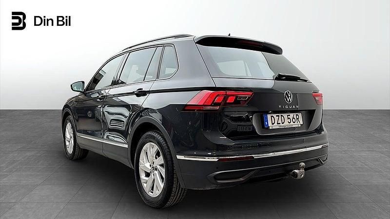 Begagnad VW Tiguan Life 150 HK (110 kW) 2021 Grå SUV