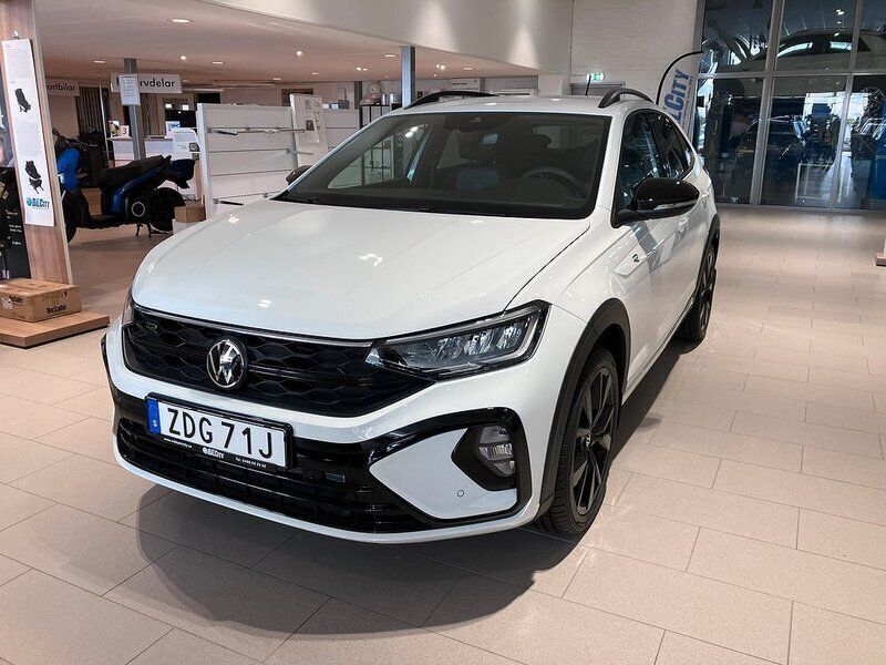 Vit Ny 2024 VW Taigo R-line SUV | 295 000 kr (Dyr) - Bild 1/4