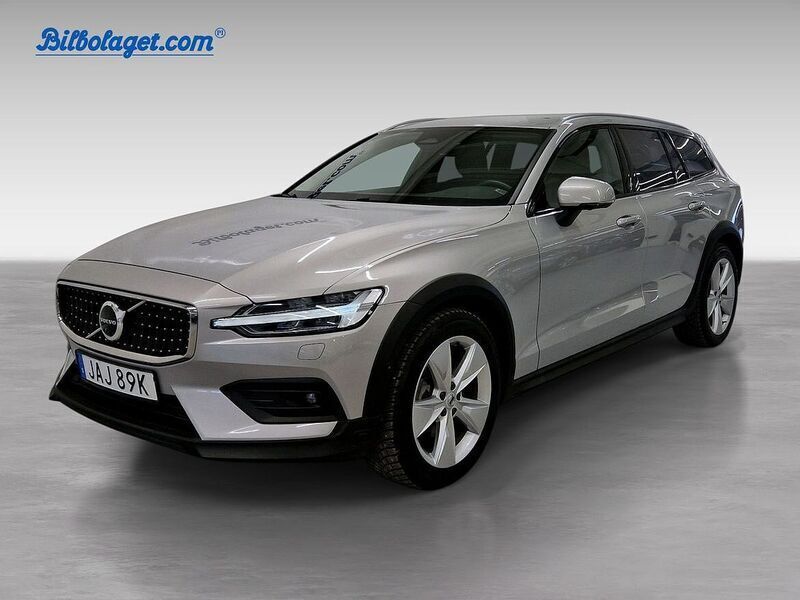 Begagnad 2023 Volvo V60 CC Kombi | 444 900 kr (Dyr) - Bild 1/3