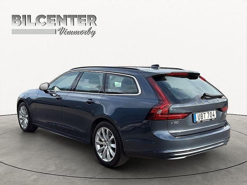 Begagnad Volvo V90 198 HK (145 kW) 2021 Mörkblå Kombi