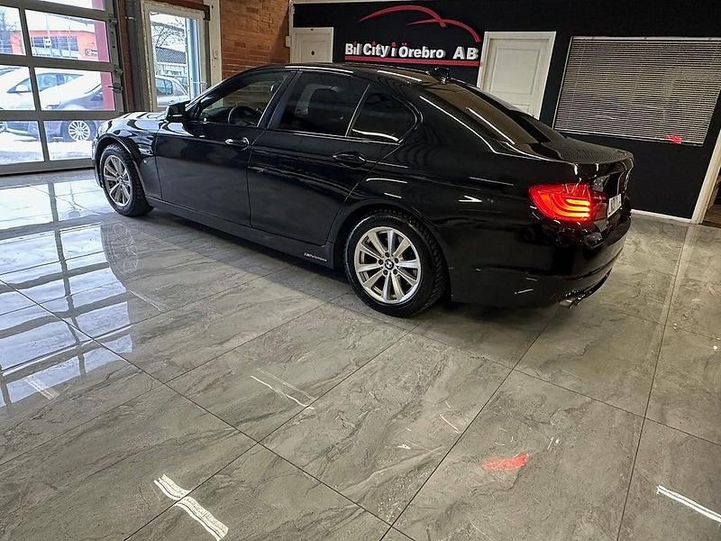 Begagnad BMW 520 M Sport 184 HK (135 kW) 2010 Svart Sedan