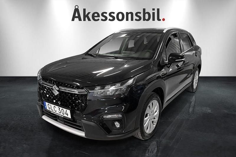 Svart Begagnad 2022 Suzuki SX4 S-Cross Kombi | 285 000 kr (Marknadspris) - Bild 1/4