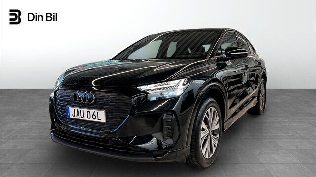 Mytsvart metallic Begagnad 2024 Audi Q4 Sportback e-tron Advanced Plus SUV | 559 000 kr (Marknadspris) - Bild 1/4