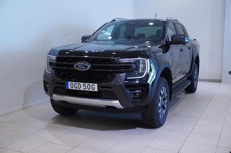 Svart (agate black) Begagnad 2025 Ford Ranger Wildtrack Pickup | 769 900 kr (Superpris) - Bild 1/4