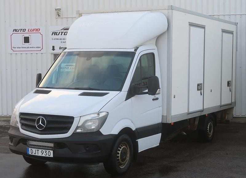 Vit Begagnad 2017 Mercedes Sprinter Van | 139 900 kr (Superpris) - Bild 1/4