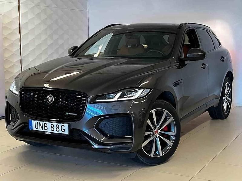 Grå Begagnad 2022 Jaguar F-Pace R-Dynamic SUV | 499 000 kr - Bild 1/1