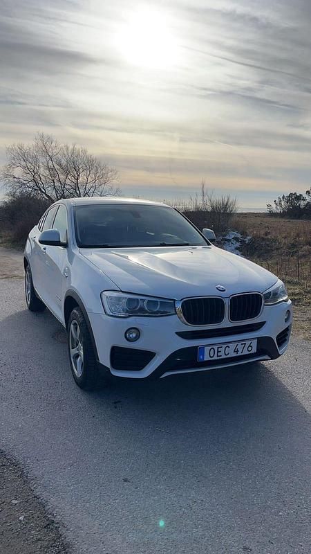 Begagnad BMW X4 190 HK (139 kW) 2016 Vit SUV