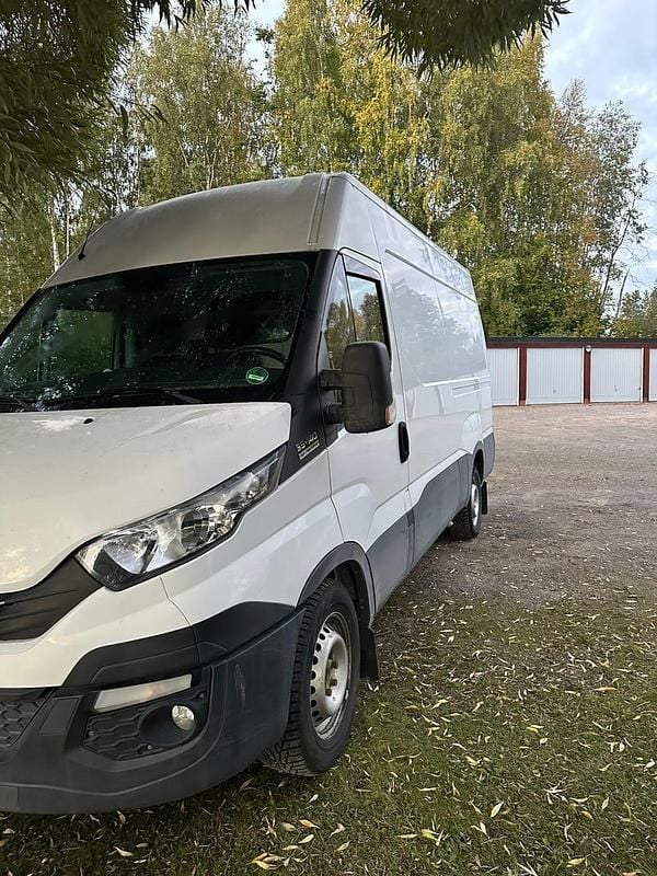 Begagnad Iveco Daily 136 HK (100 kW) 2018 Van