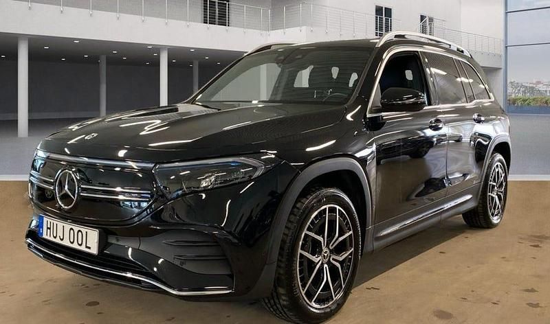 Svart Begagnad 2023 Mercedes EQB300 Premium SUV | 398 000 kr (Bra pris) - Bild 1/4