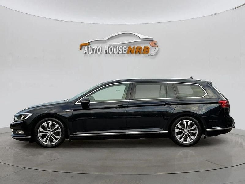 Svart Begagnad 2015 VW Passat GT Kombi | 129 500 kr (Marknadspris) - Bild 1/4