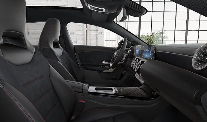 Ny Mercedes CLA200 Shooting Brake AMG 163 HK (119 kW) 2025 Silver Kombi