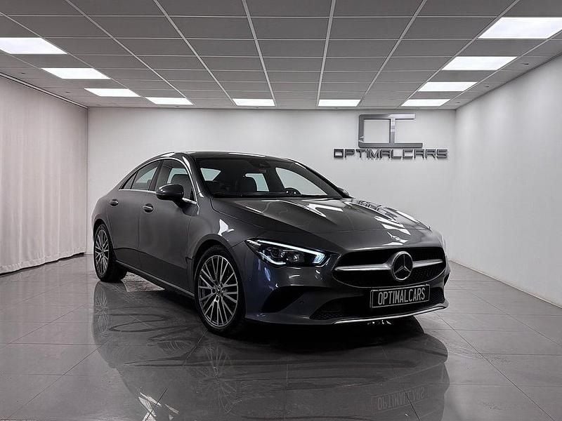 Begagnad Mercedes CLA200 163 HK (119 kW) 2020 Grå met. Sportkupé