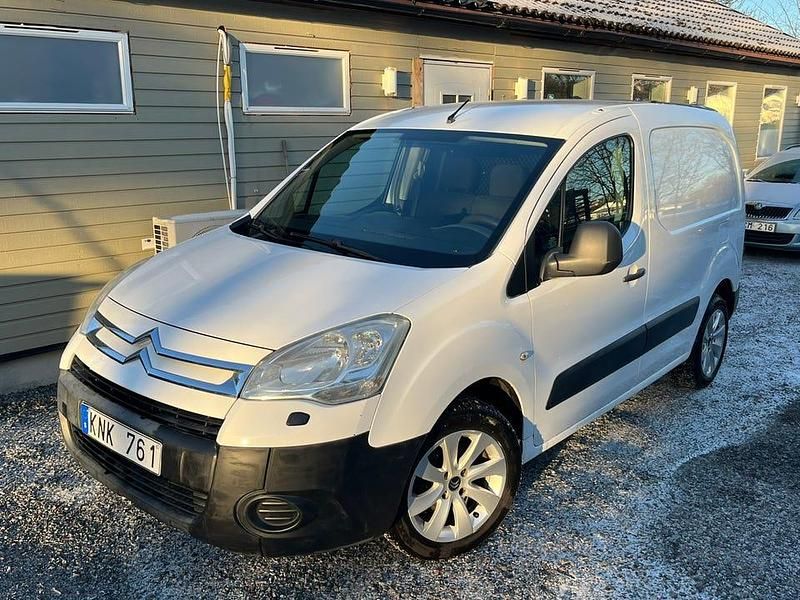 Begagnad 2010 Citroën Berlingo Minibuss | 43 000 kr (Marknadspris) - Bild 1/4
