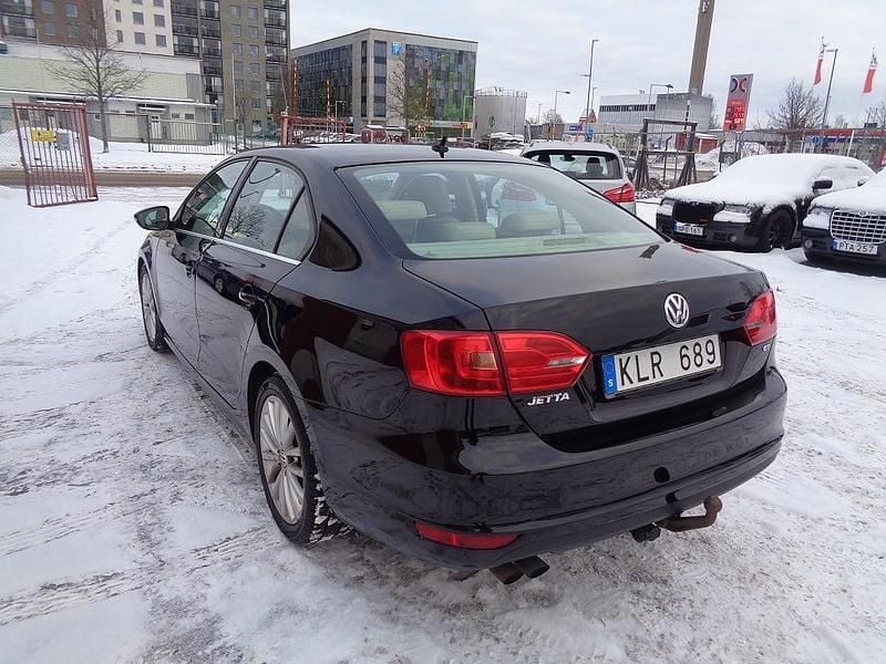 Begagnad VW Jetta GT 161 HK (118 kW) 2011 Svart Sedan