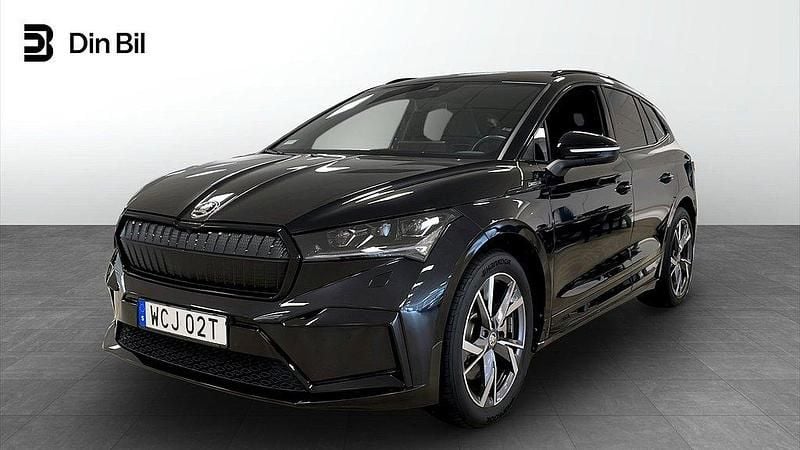 Svart Begagnad 2023 Skoda Enyaq iV SportLine SUV | 489 900 kr (Marknadspris) - Bild 1/4