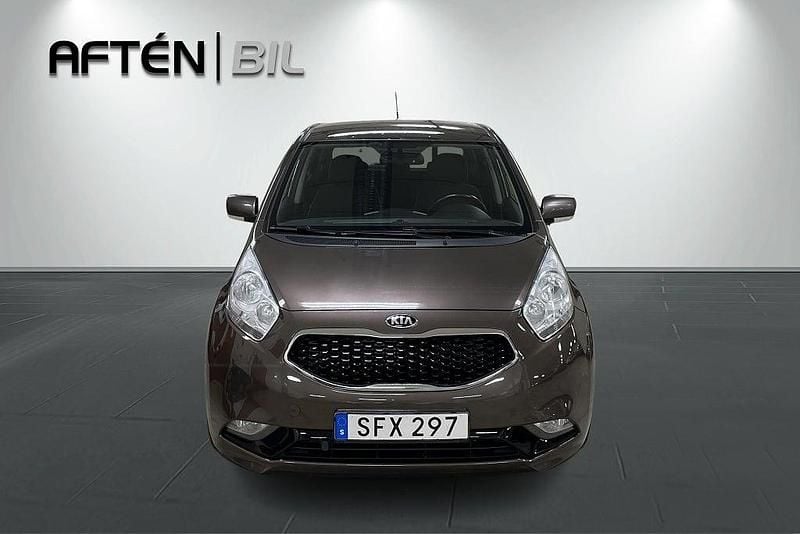 Begagnad Kia Venga Comfort 125 HK (91 kW) 2016 Brun Halvkombi