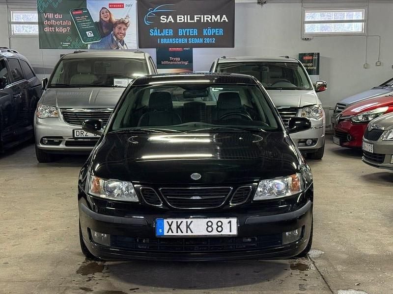 Begagnad Saab 9-3 Vector 209 HK (153 kW) 2005 Svart Sedan