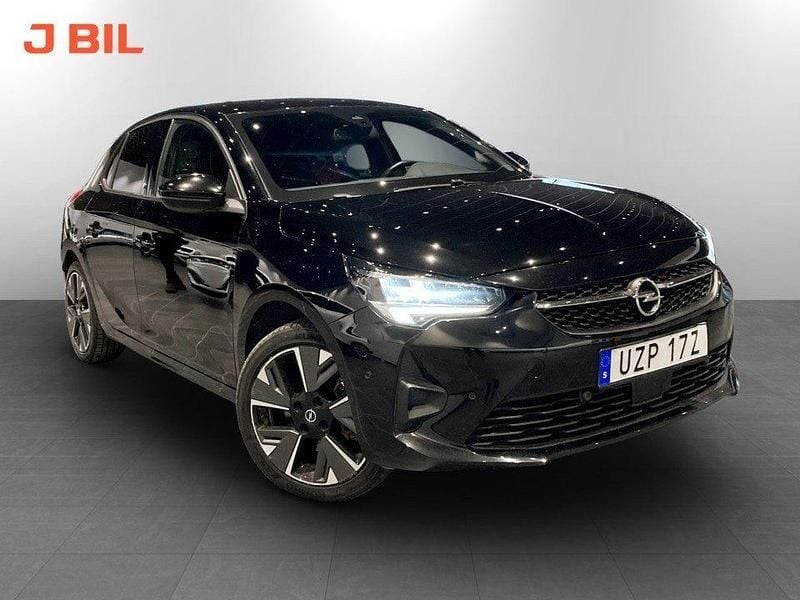 Begagnad Opel Corsa-e 100 kW (136 HK) 2022 Diamond black Halvkombi