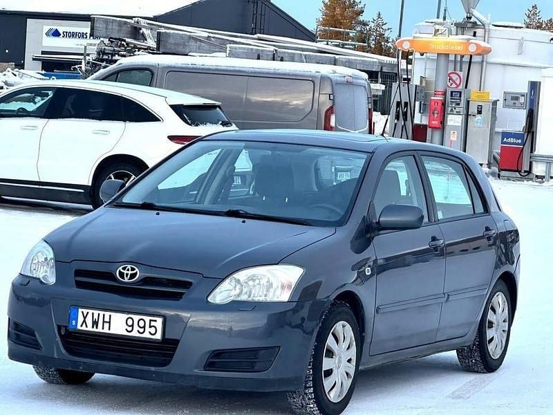 Begagnad Toyota Corolla 110 HK (80 kW) 2006 Grå