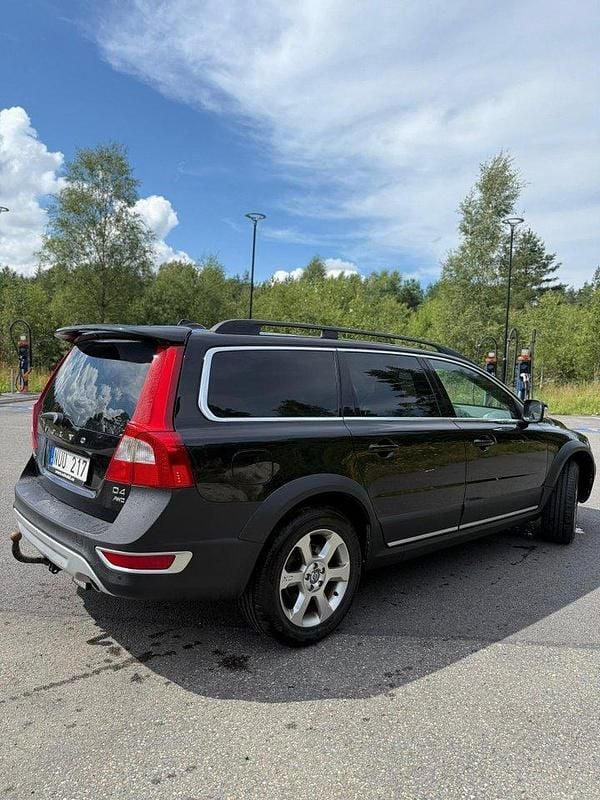 Svart Begagnad 2013 Volvo XC70 Momentum SUV | 124 500 kr (Marknadspris) - Bild 1/4
