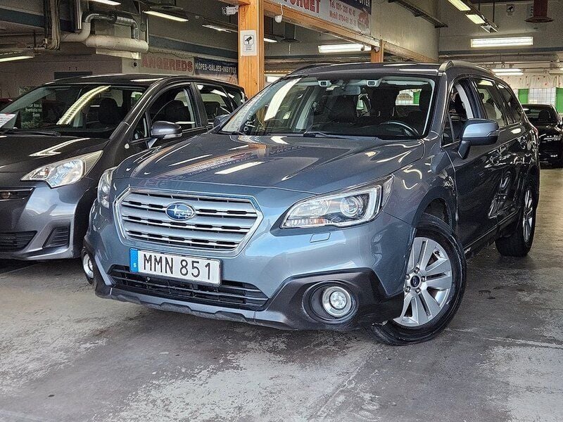 Grå Begagnad 2015 Subaru Outback SUV | 89 999 kr (Lite dyr) - Bild 1/4