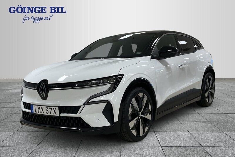 Vit Begagnad 2022 Renault Mégane Techno Halvkombi | 329 000 kr (Bra pris) - Bild 1/3