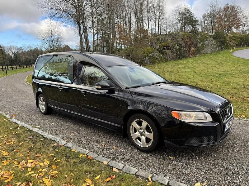 Svart Begagnad 2010 Volvo V70 Kombi | 279 000 kr - Bild 1/4