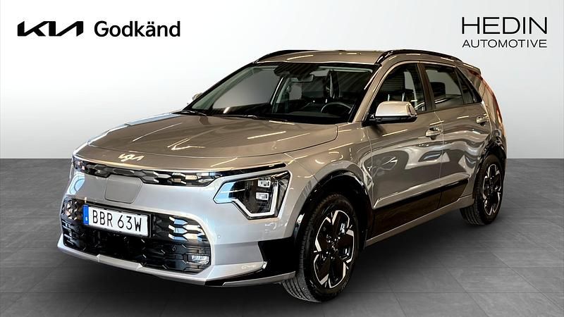 Grå Begagnad 2022 Kia e-Niro SUV | 329 000 kr (Lite dyr) - Bild 1/4