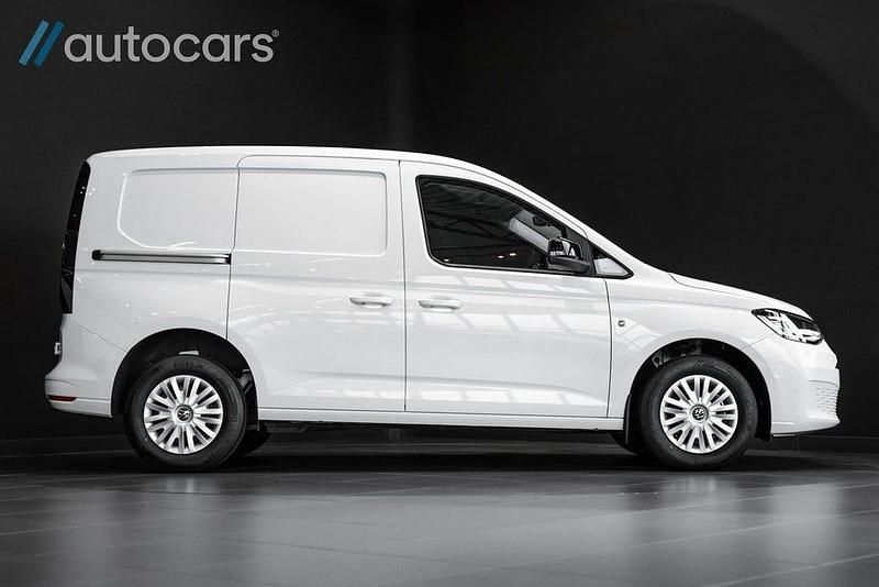 Begagnad VW Caddy 102 HK (75 kW) 2023 Vit Minibuss