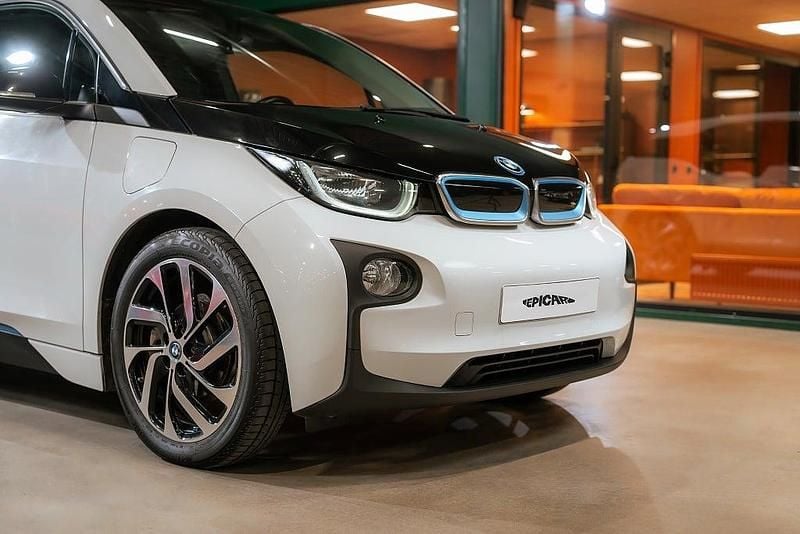 Begagnad BMW i3 Comfort Edition 38 HK (27 kW) 2017 Vit Halvkombi