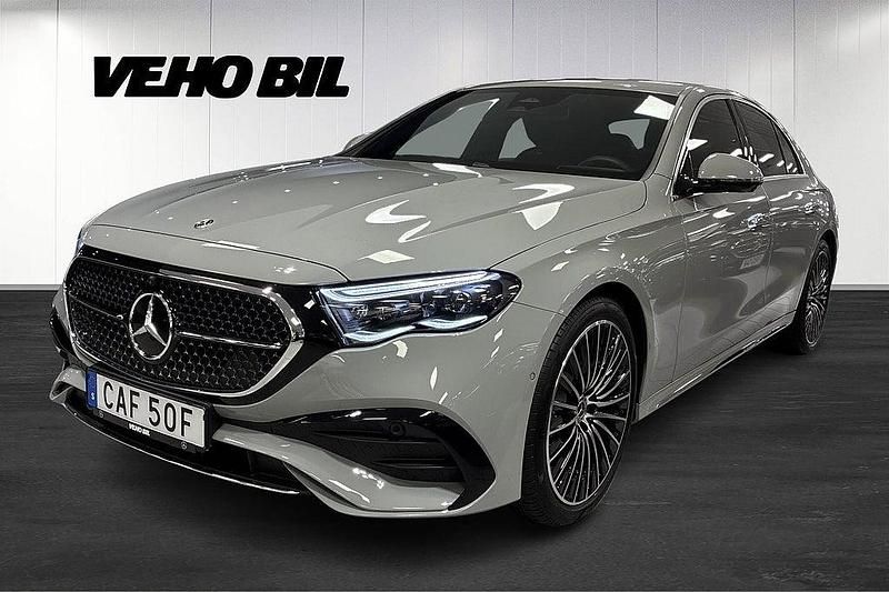 Begagnad Mercedes E220 AMG line 197 HK (144 kW) 2024 Grå Sedan
