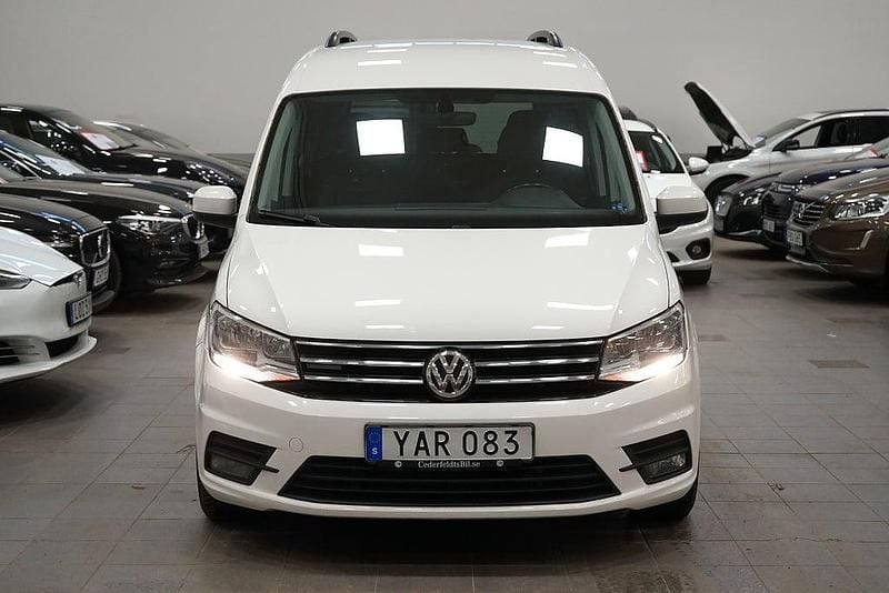 Begagnad VW Caddy 150 HK (110 kW) 2015 Vit Minibuss
