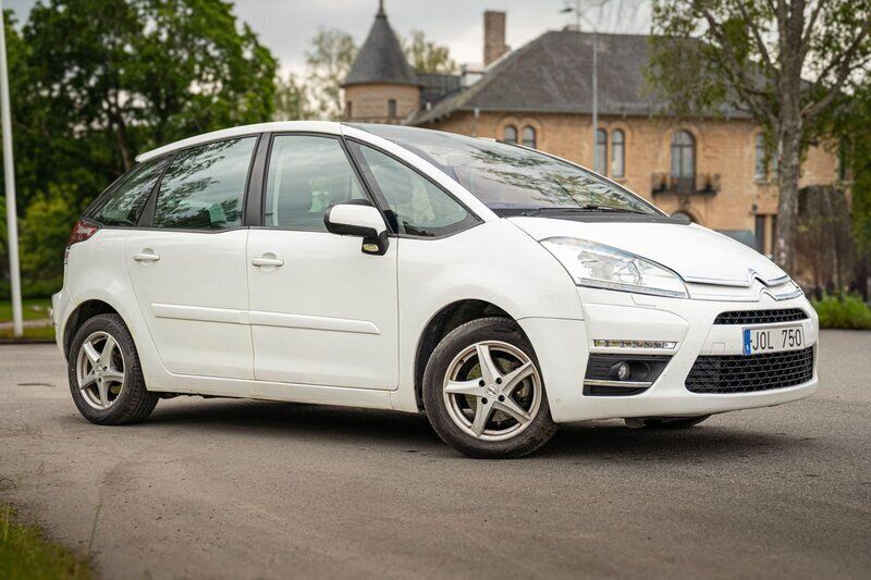Vit Begagnad 2012 Citroën C4 Picasso Minibuss | 48 000 kr (Marknadspris) - Bild 1/4