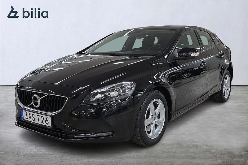 Svart Begagnad 2017 Volvo V40 Business Edition Kombi | 164 000 kr (Marknadspris) - Bild 1/3