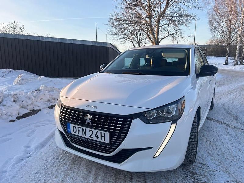 Begagnad 2022 Peugeot 208 Halvkombi | 143 000 kr (Lite dyr) - Bild 1/4