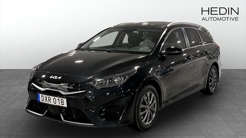 Svart Begagnad 2023 Kia Ceed Sportswagon Advance Kombi | 304 900 kr (Dyr) - Bild 1/4