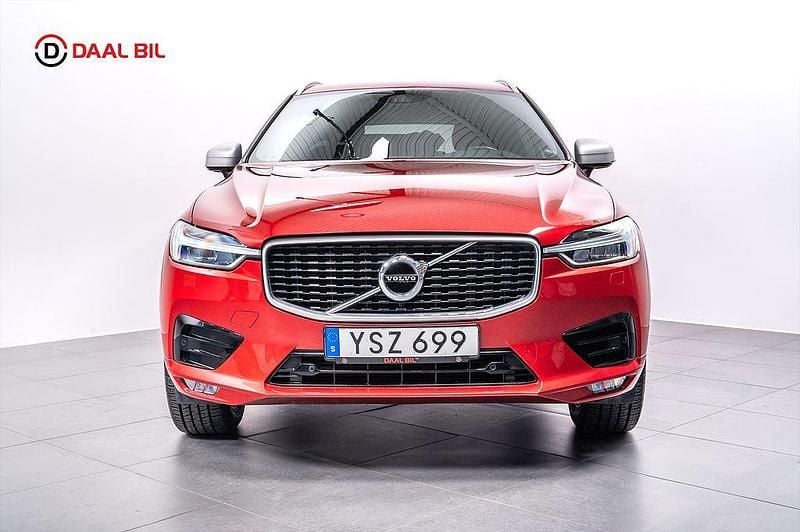 Begagnad Volvo XC60 R-Design 254 HK (186 kW) 2017 Röd SUV