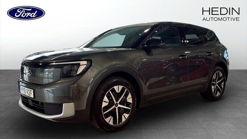 Grå (grey) Ny 2025 Ford Explorer SUV | 479 800 kr (Marknadspris) - Bild 1/4