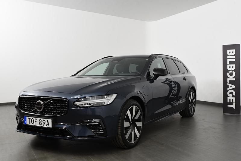 Blå Begagnad 2026 Volvo V90 Kombi | 589 000 kr - Bild 1/4