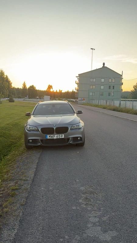 Begagnad BMW 525 218 HK (160 kW) 2012 Kombi