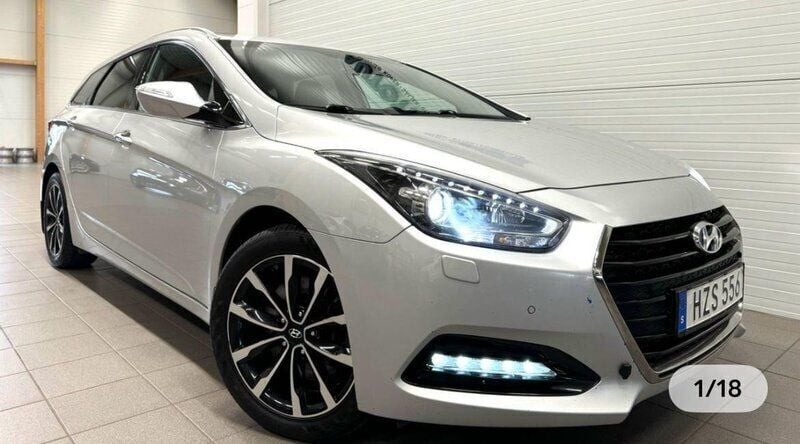 Silver Begagnad 2016 Hyundai i40 Kombi | 125 000 kr (Marknadspris) - Bild 1/4