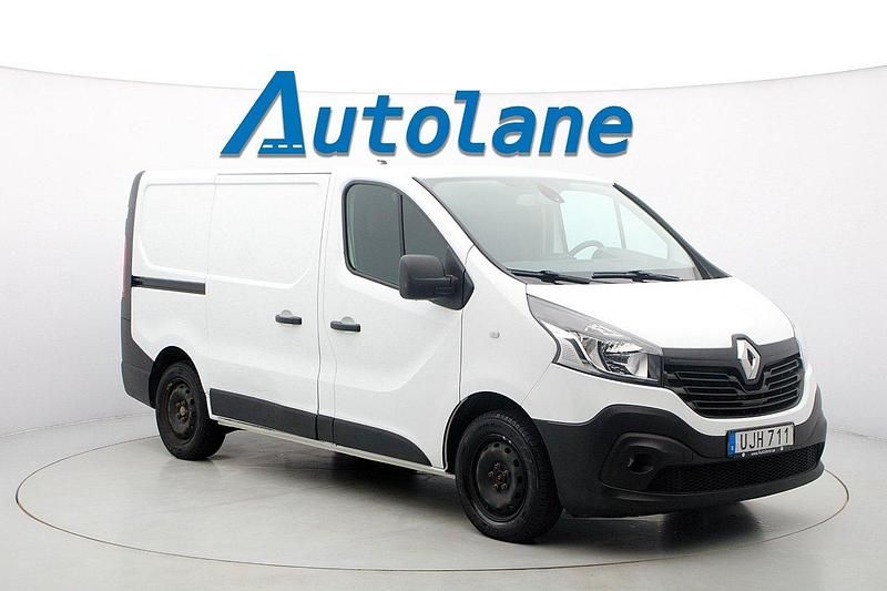 Vit Begagnad 2017 Renault Trafic Van | 99 900 kr (Bra pris) - Bild 1/3