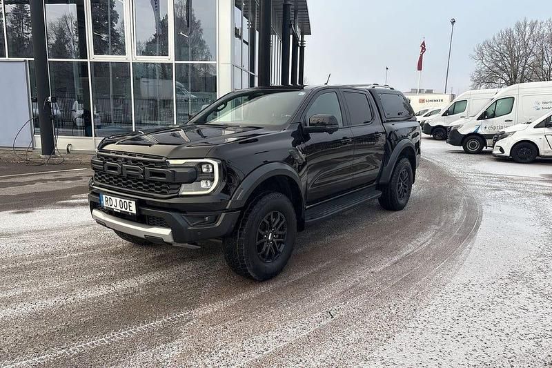 Svart Begagnad 2023 Ford Ranger Raptor Pickup | 736 250 kr - Bild 1/4