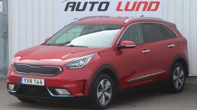 Röd (rödmetallic) Begagnad 2019 Kia Niro Advance SUV | 165 000 kr (Marknadspris) - Bild 1/4