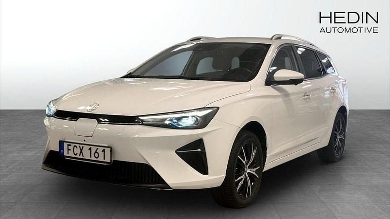 Vit (white) Begagnad 2022 MG MG5 EV Luxury Kombi | 209 900 kr (Dyr) - Bild 1/4
