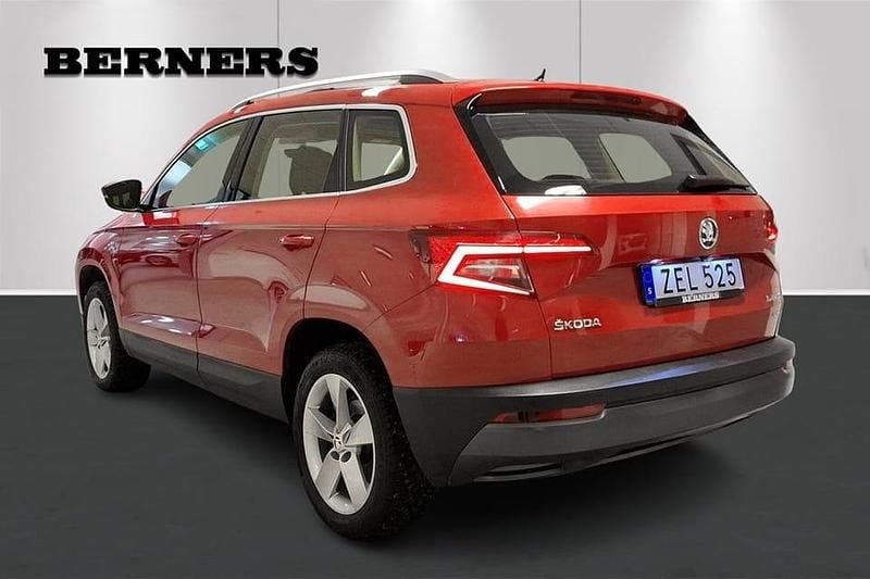 Begagnad Skoda Karoq Style 151 HK (111 kW) 2018 Röd SUV